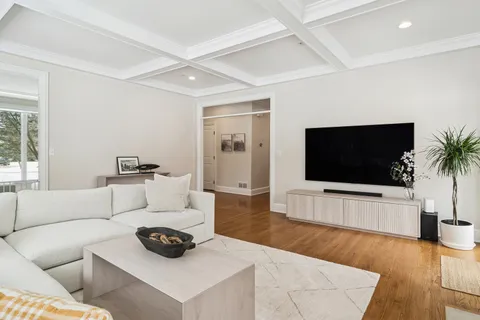 $1,149,000 | 1773 Andrew Court, Long Grove, IL 60047