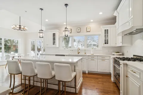 $1,149,000 | 1773 Andrew Court, Long Grove, IL 60047