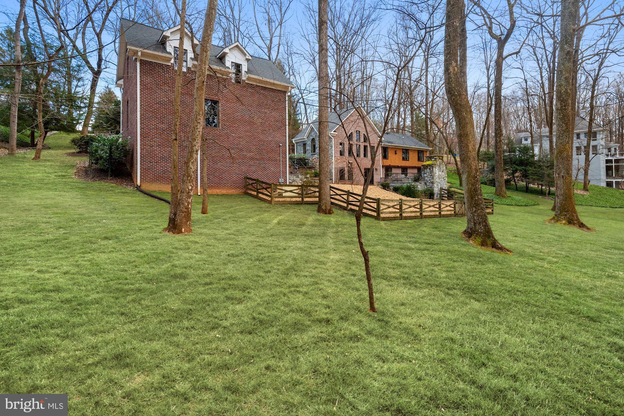 8210 Kingsgate Road Potomac, MD 20854 - Photo 40 of 44