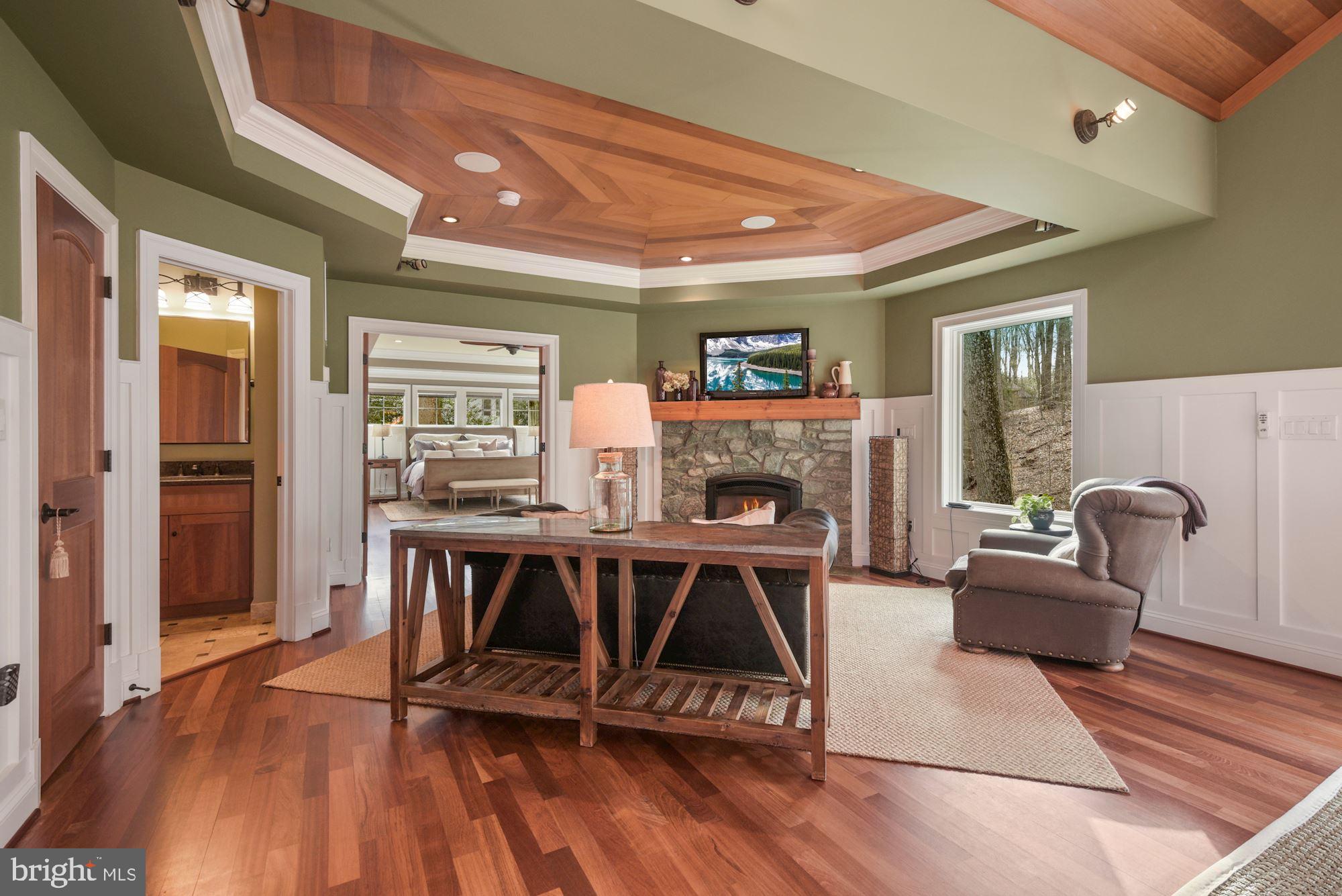8210 Kingsgate Road Potomac, MD 20854 - Photo 9 of 44