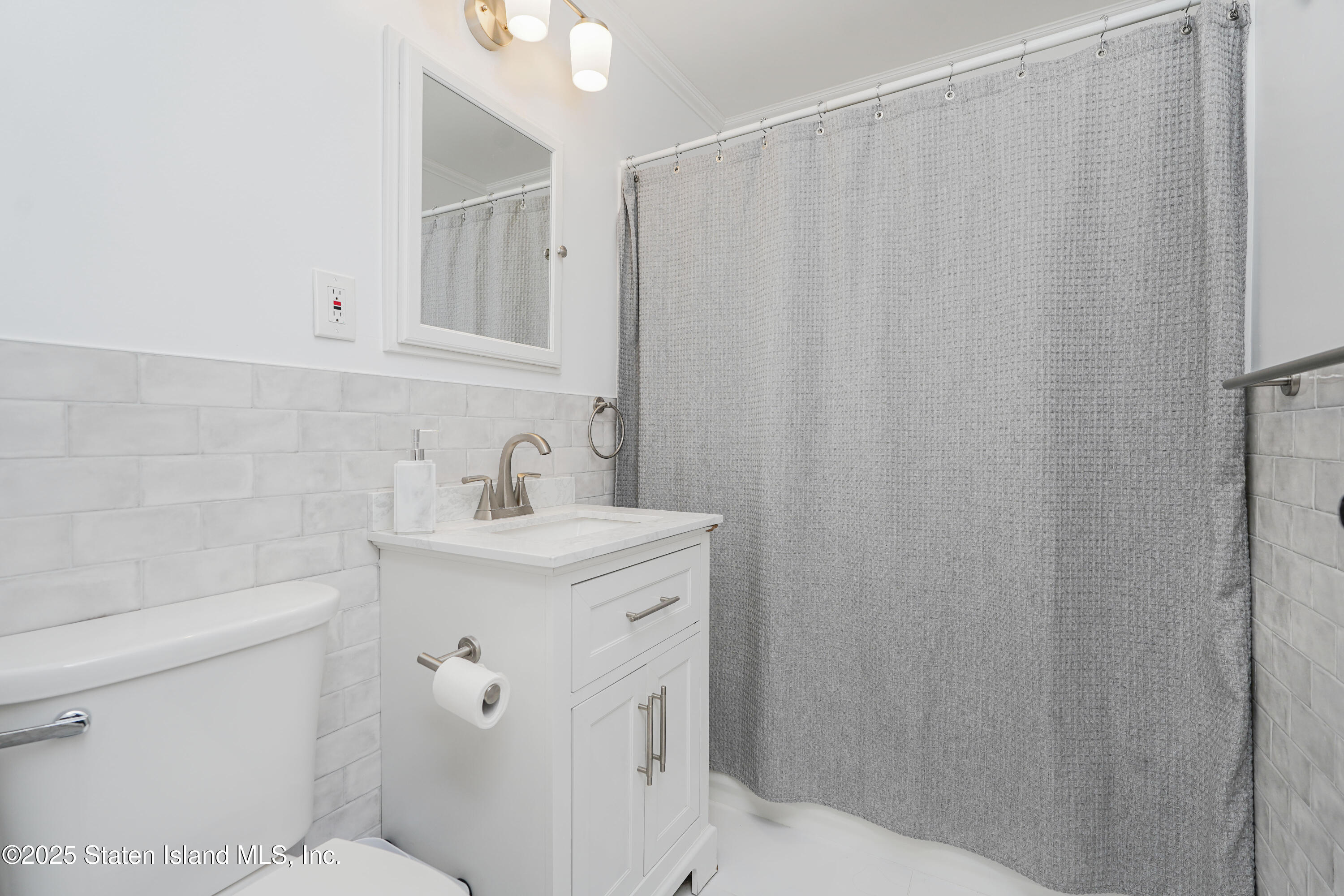3747 Amboy Road, Unit 1A Staten Island, NY 10308 - Photo 21 of 23 IMG_4890