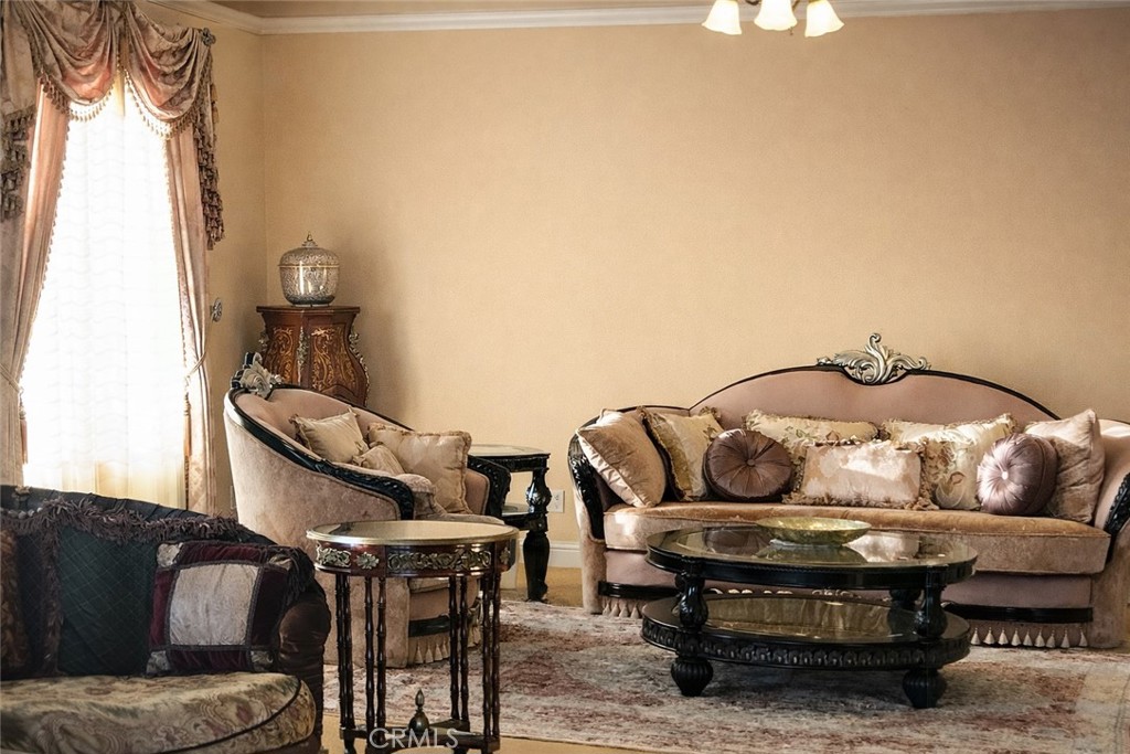 775 Riata Lane Nipomo, CA 93444 - Photo 17 of 40 a living room with furniture and wooden floor