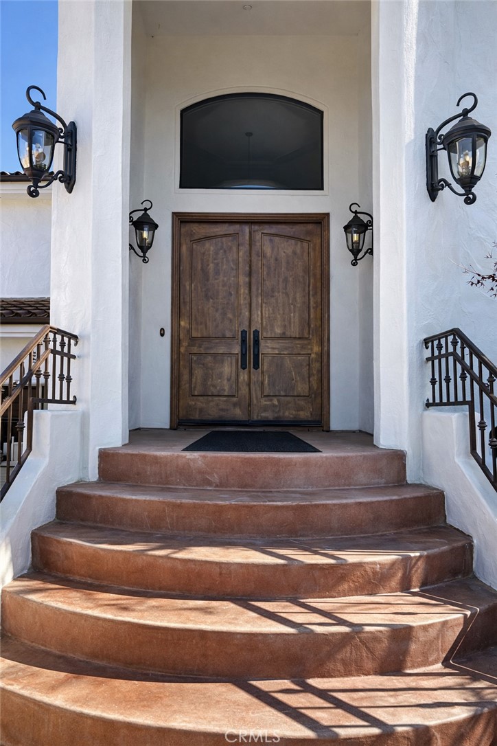 775 Riata Lane Nipomo, CA 93444 - Photo 5 of 40 a view of entryway