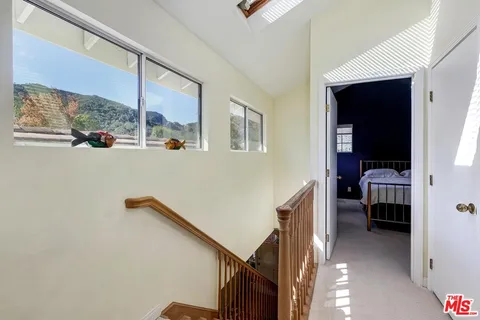 $2,195,000 | 17173 Avenida De Santa Ynez, Pacific Palisades, CA 90272