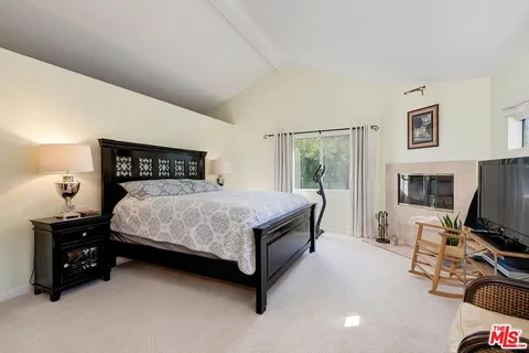 $2,195,000 | 17173 Avenida De Santa Ynez, Pacific Palisades, CA 90272