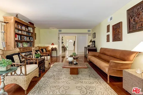 $2,195,000 | 17173 Avenida De Santa Ynez, Pacific Palisades, CA 90272