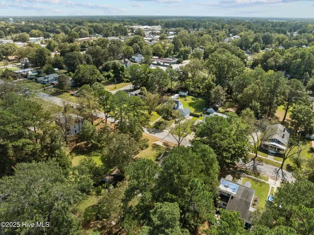 $55,000 | 204 West Green Street, Robersonville, NC 27871