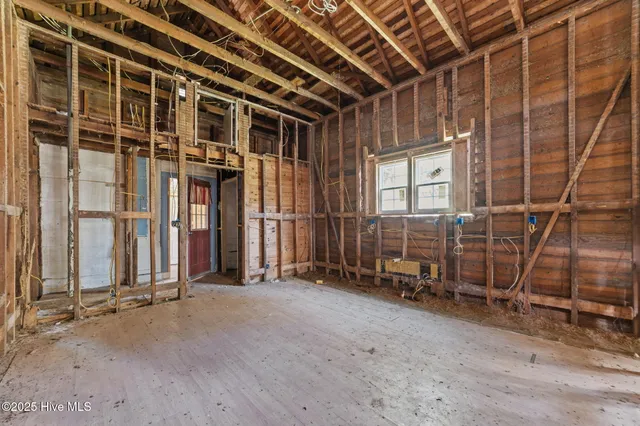 $55,000 | 204 West Green Street, Robersonville, NC 27871