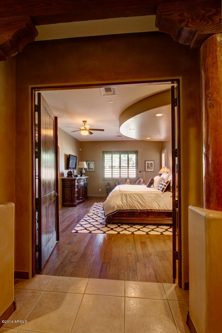 27114 North Sycamore Court Rio Verde, AZ 85263 - Photo 35 of 79 Entrance to Master Bedroom