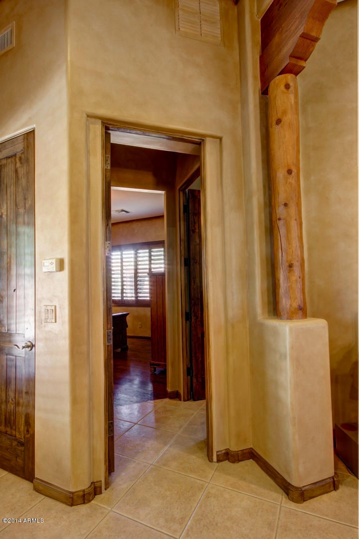 27114 North Sycamore Court Rio Verde, AZ 85263 - Photo 46 of 79 Entrance to Guest Suite