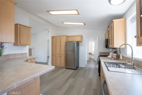 $695,000 | 261 Las Brisas Circle, Pomona, CA 91768