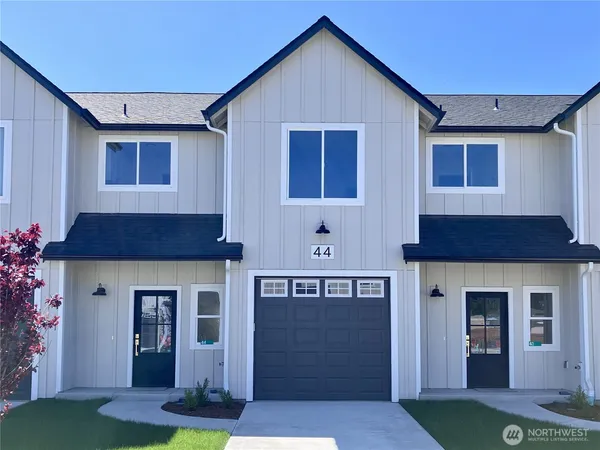 $389,950 | 44 Sussex Court, Sequim, WA 98382