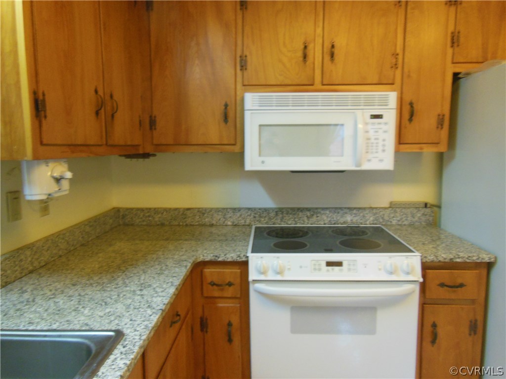9059 Rutland Road Mechanicsville, VA 23116 - Photo 8 of 20 Gallery Image 8