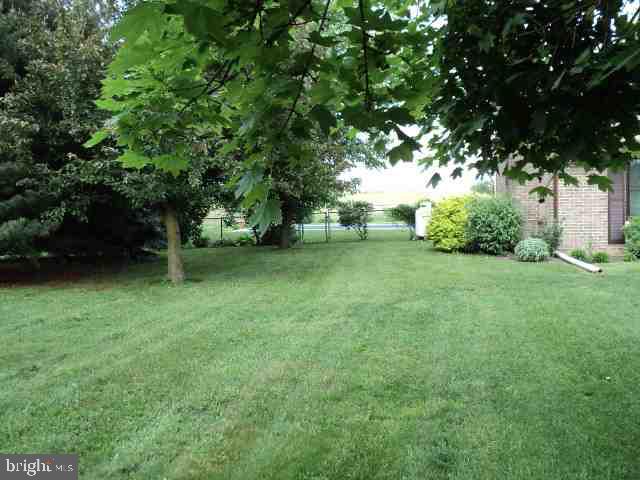 1420 Laudermilch Road Palmyra, PA 17078 - Photo 3 of 15 Gallery Image 3