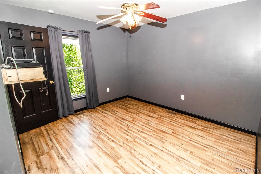 3744 Clifford Road Clifford, MI 48727 - Photo 21 of 34 Gallery Image 21