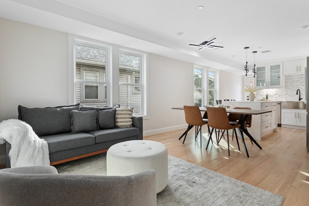 155 A Boston Avenue, Unit 2 Somerville, MA 02144 - Photo 3 of 38