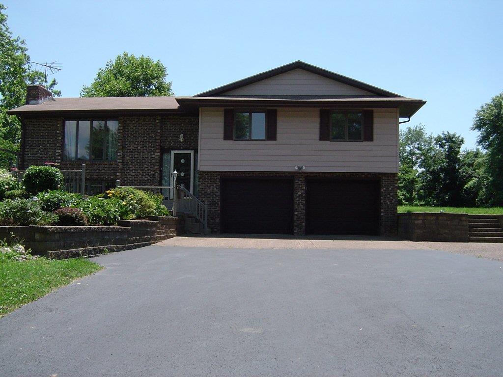 2133 Huffman Road Boonville, IN 47601 - Photo 1 of 25 Gallery Image 1