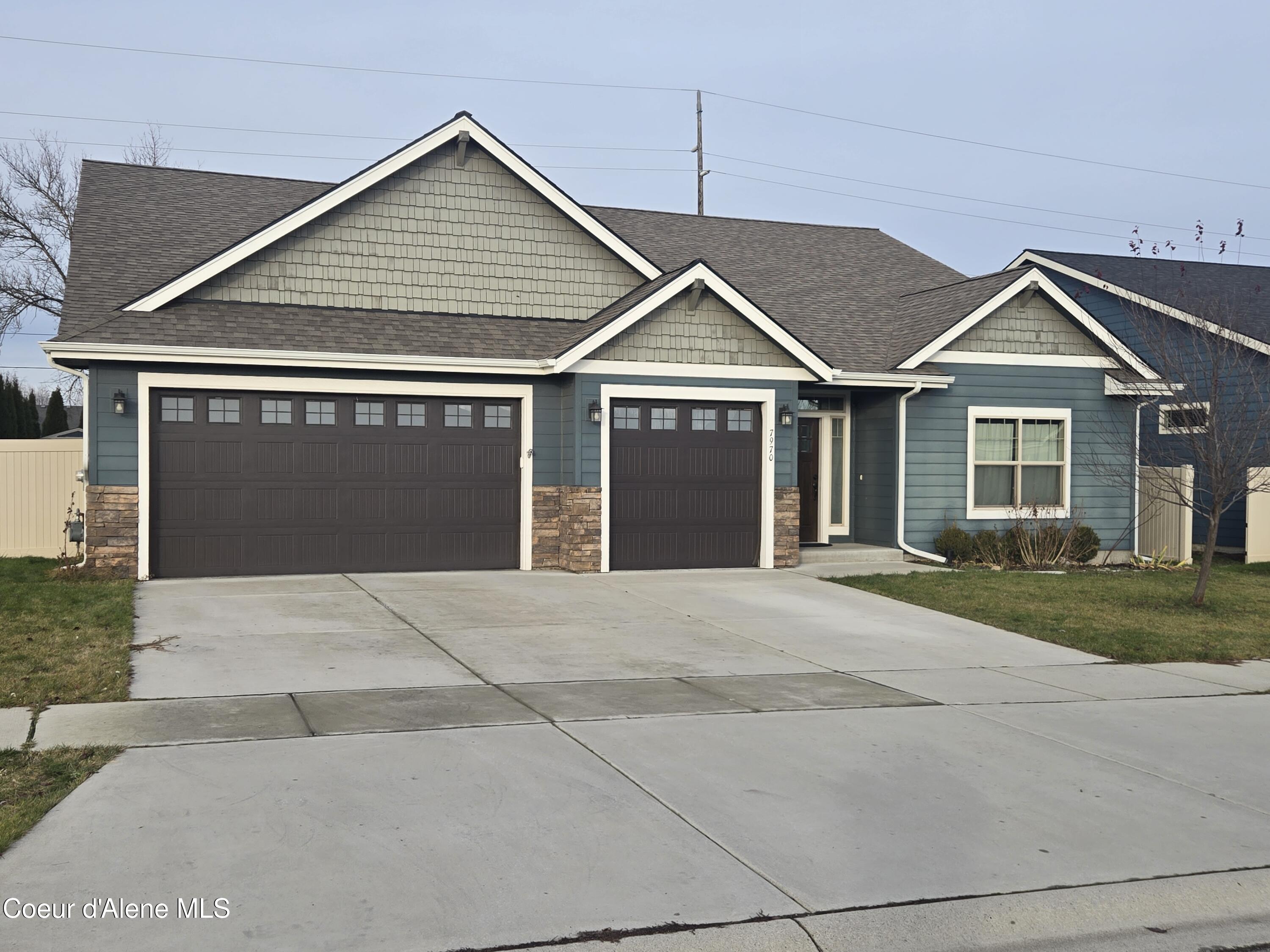 7970 North Darlena Loop Coeur D'Alene, ID 83815 - Photo 3 of 14 20251209_140655