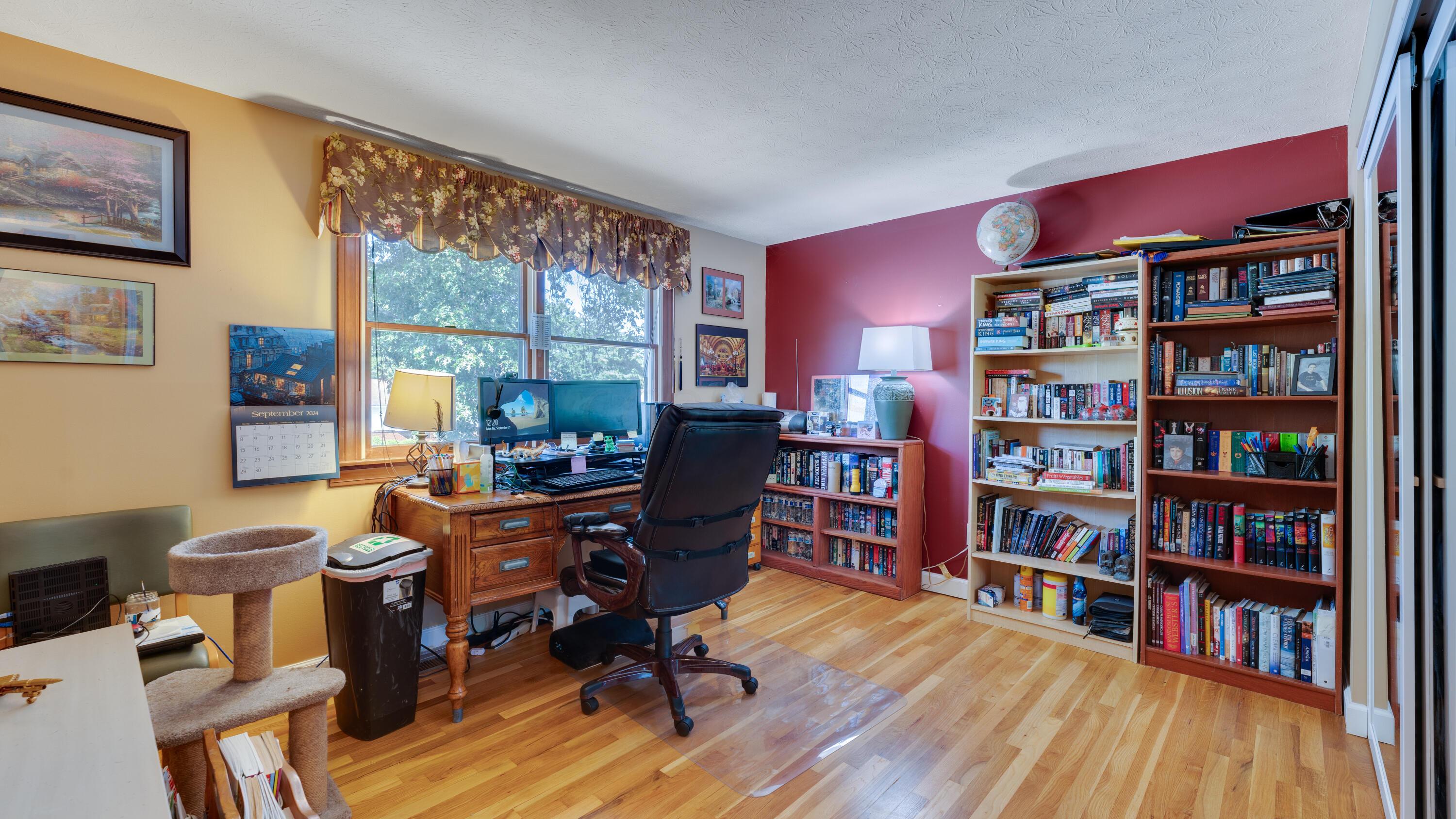 5841 Riverton Road Columbus, OH 43232 - Photo 19 of 31 Office
