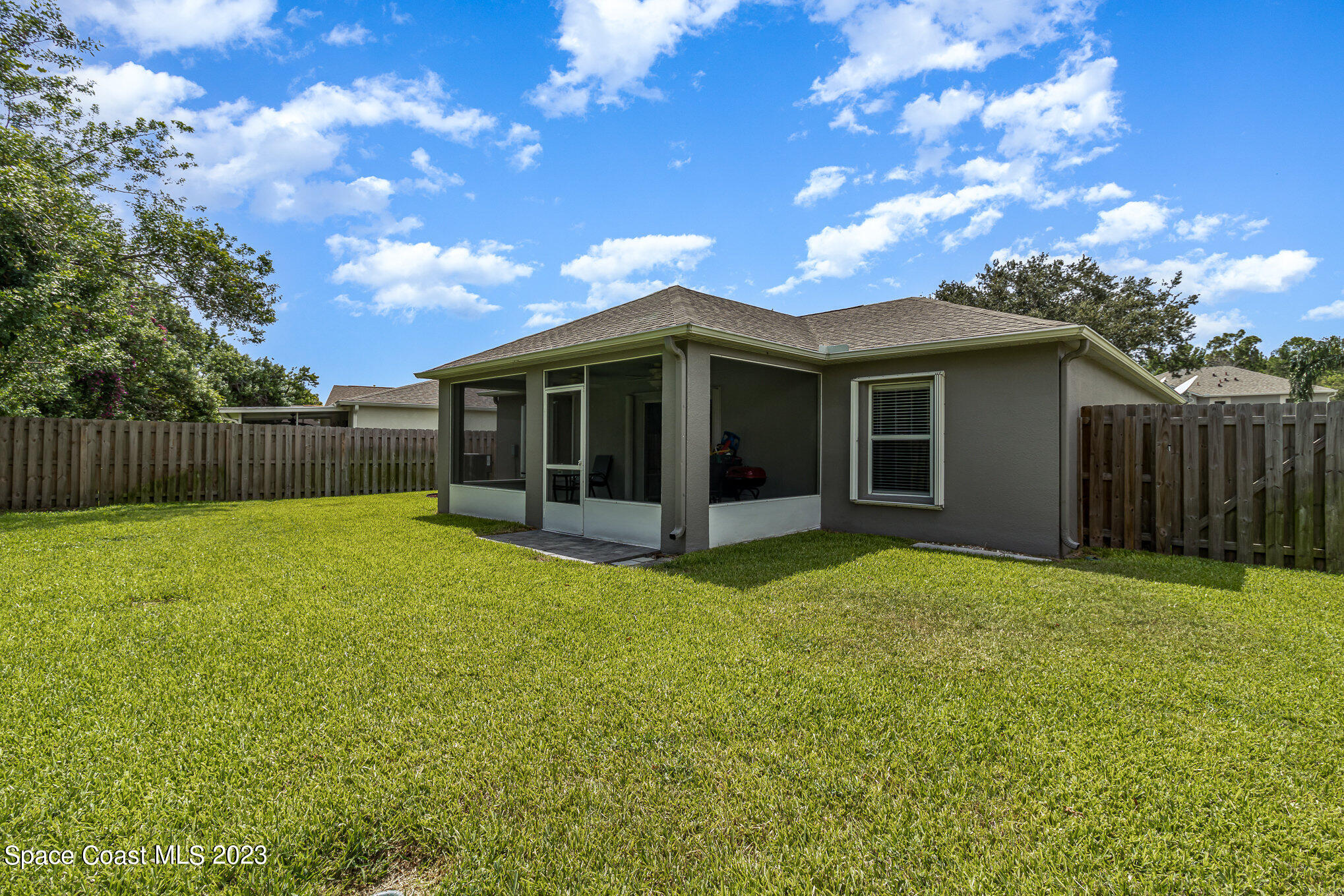 2136 Spring Creek Circle Palm Bay, FL 32905 - Photo 22 of 24 022_img_2064-edit