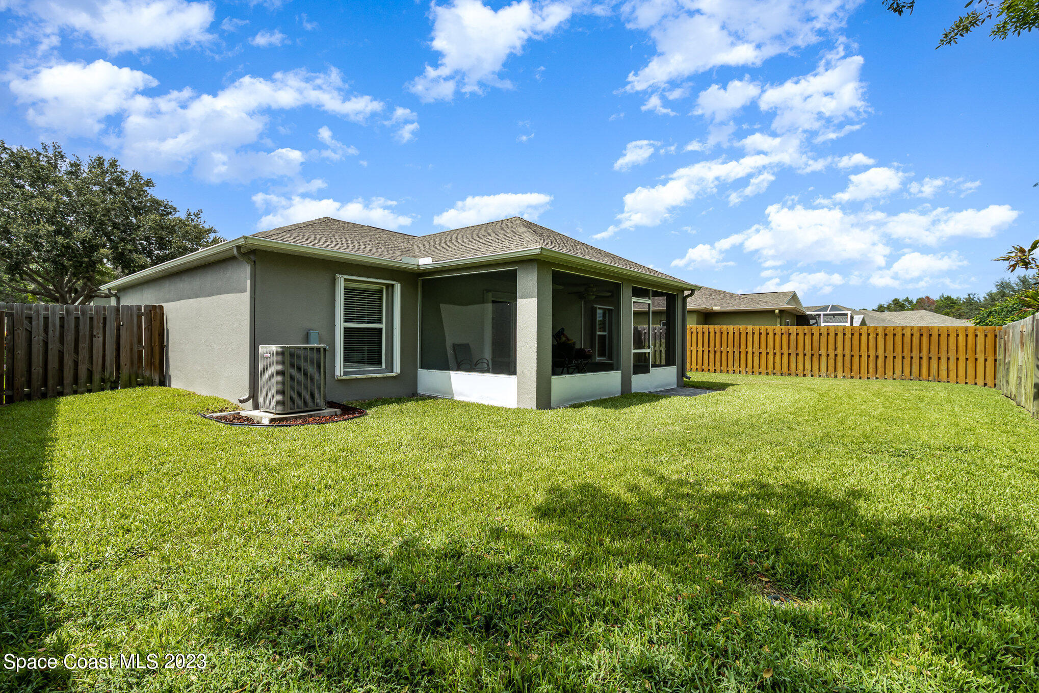 2136 Spring Creek Circle Palm Bay, FL 32905 - Photo 23 of 24 023_img_2066-edit