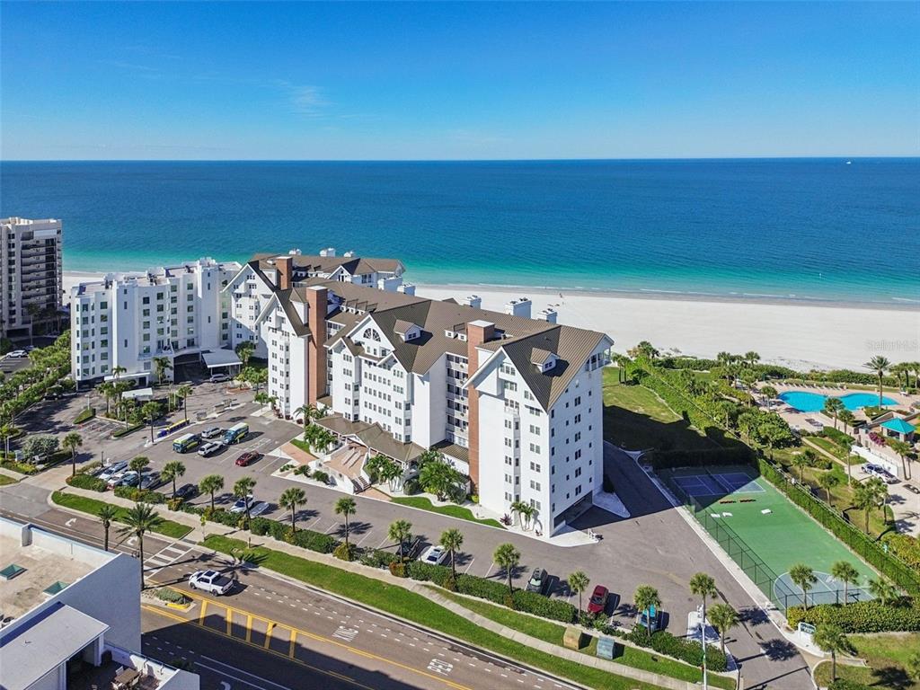 1586 Gulf Boulevard, Unit 2502 Clearwater Beach, FL 33767 - Photo 41 of 47 a view of a city
