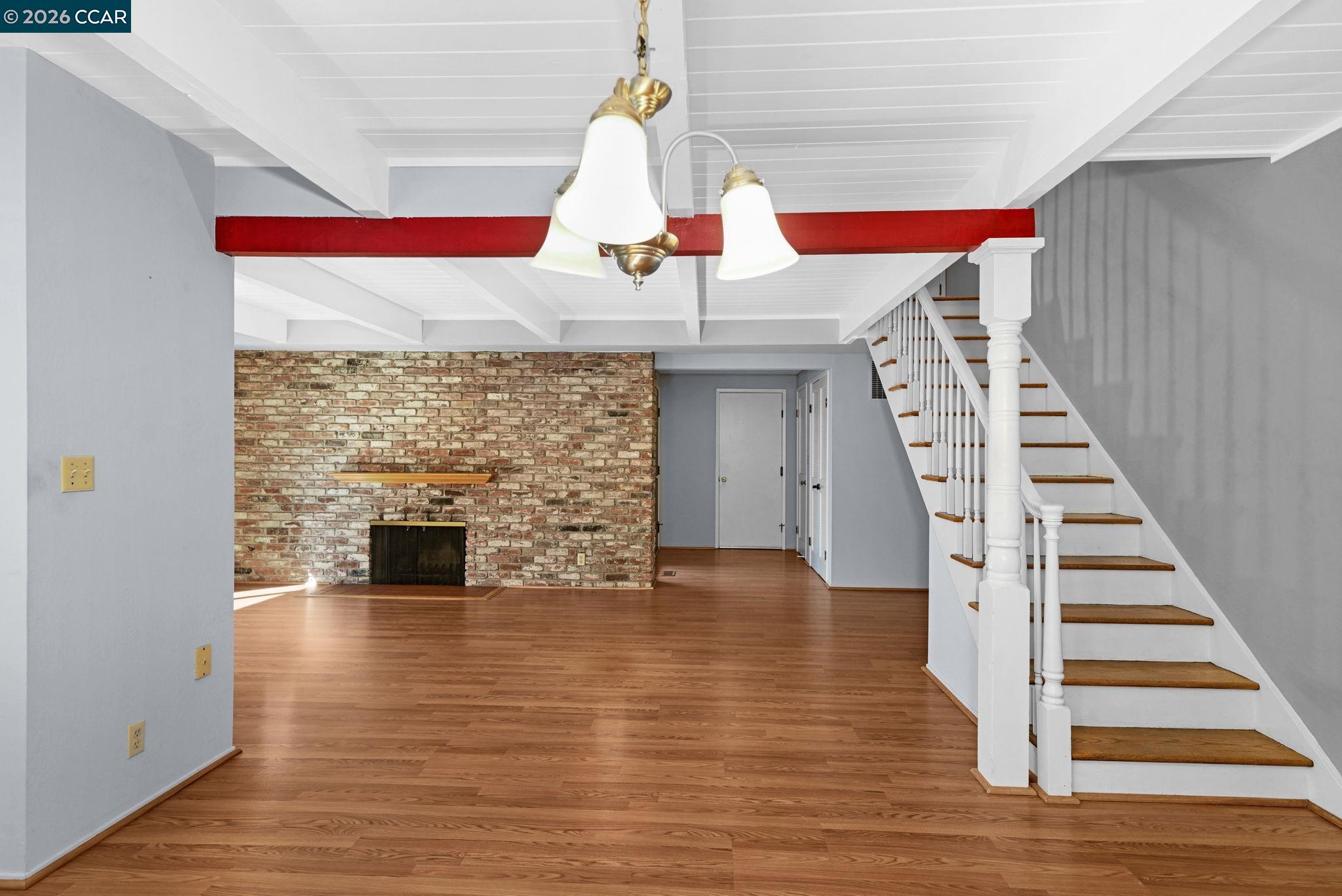 1950 Oak Grove Road Walnut Creek, CA 94598 - Photo 10 of 41 Gallery Image 10