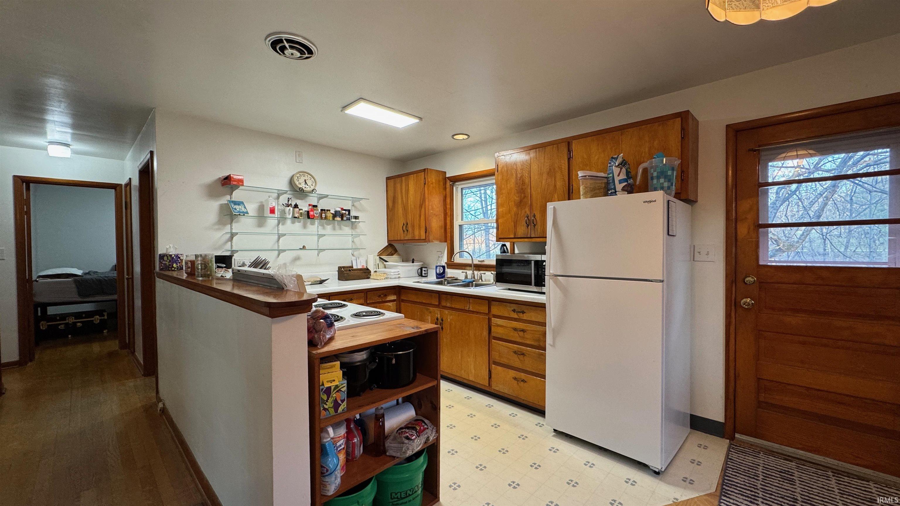 2510 North Headley Road Bloomington, IN 47408 - Photo 15 of 30 Gallery Image 15