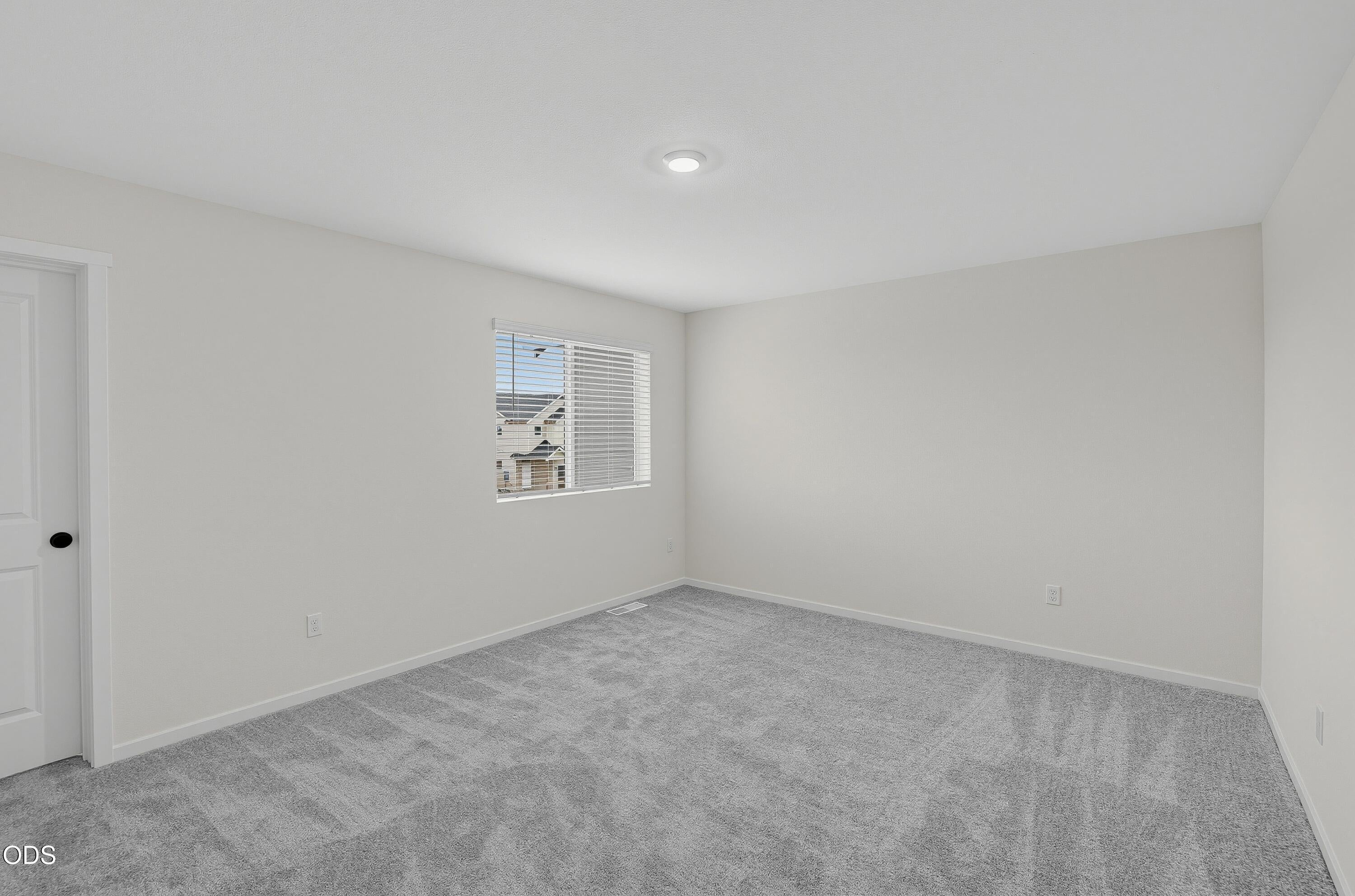 61534 Parrell Road, Unit 10 Bend, OR 97702 - Photo 8 of 15 Gallery Image 8