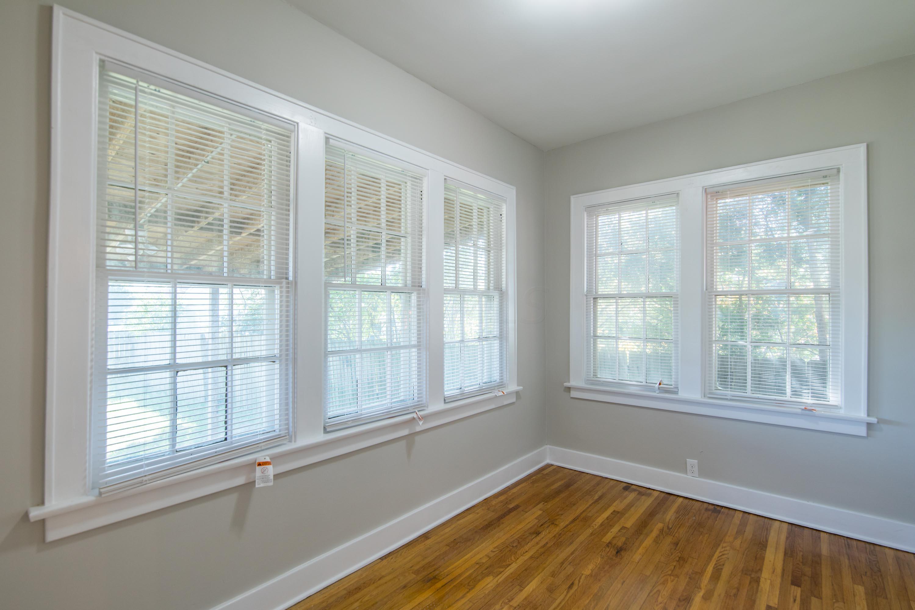 88 South Roys Avenue Columbus, OH 43204 - Photo 11 of 49