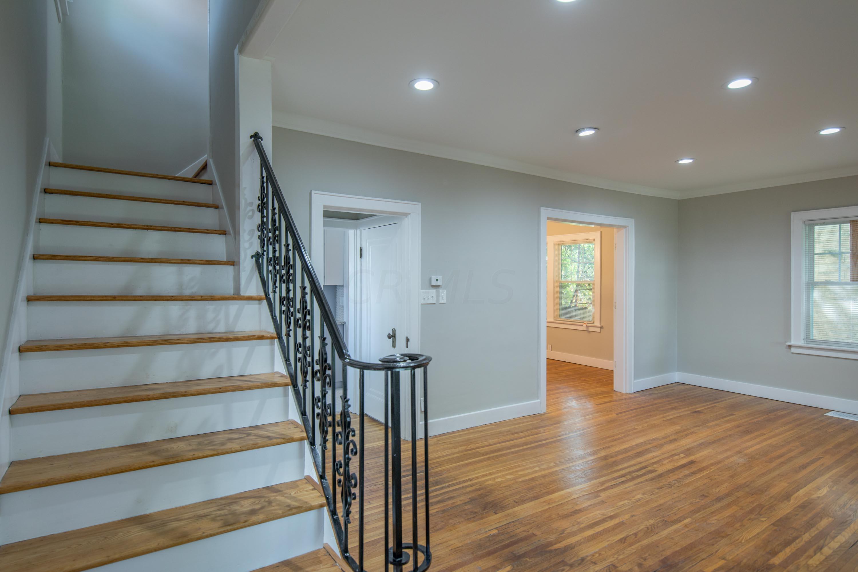 88 South Roys Avenue Columbus, OH 43204 - Photo 23 of 49