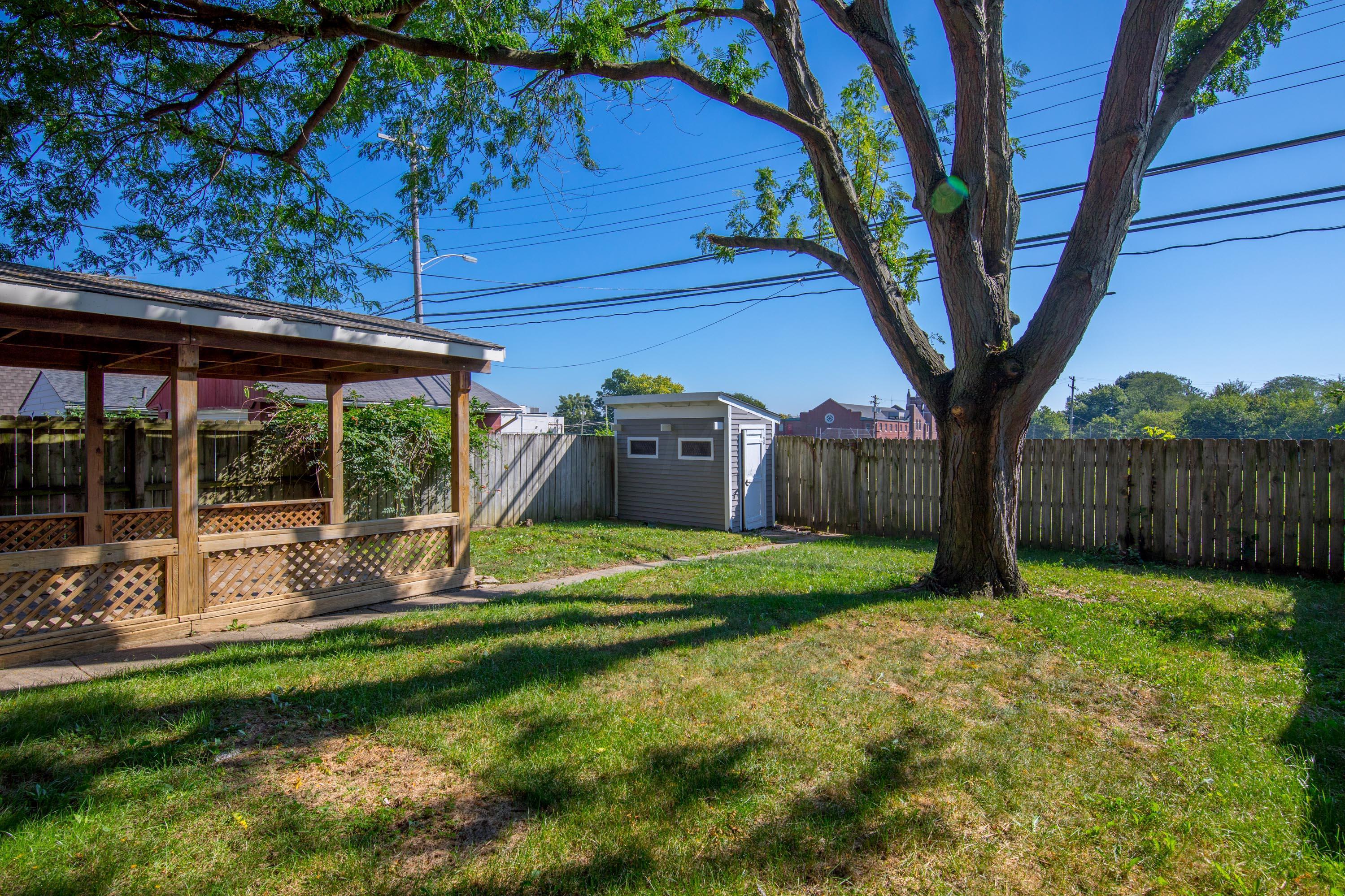 88 South Roys Avenue Columbus, OH 43204 - Photo 46 of 49