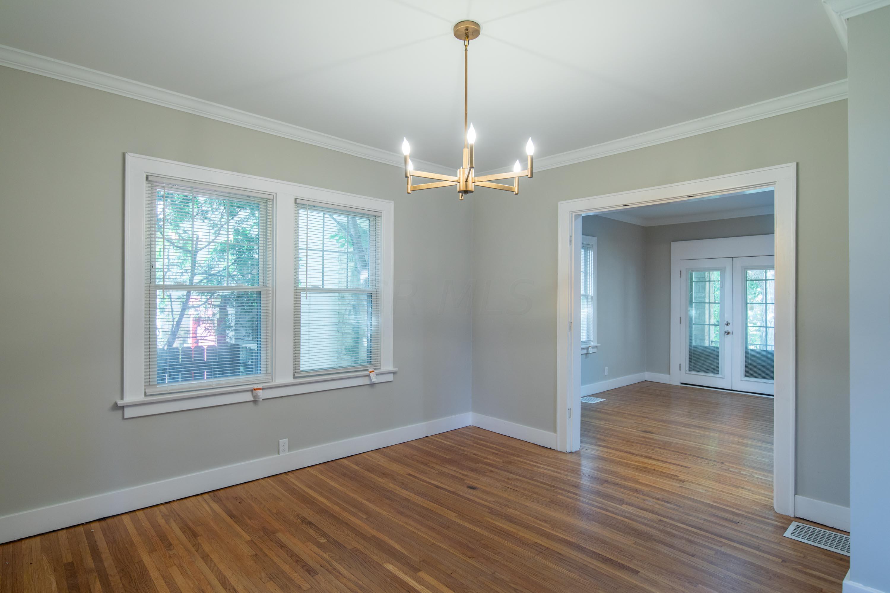 88 South Roys Avenue Columbus, OH 43204 - Photo 8 of 49