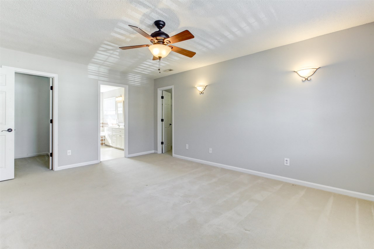 2317 Bolingbrook Lane Raleigh, NC 27613 - Photo 15 of 28 Photo 16