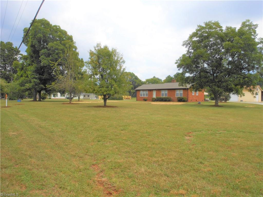 6745 Coltrane Mill Road Greensboro, NC 27406 - Photo 3 of 42