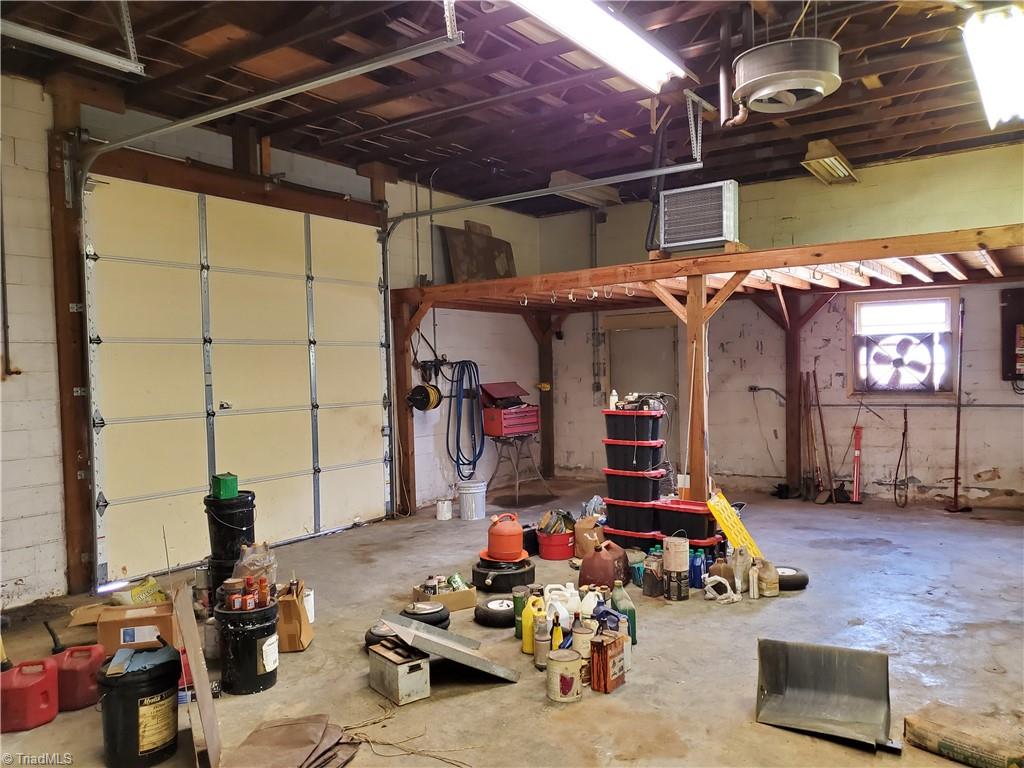 6745 Coltrane Mill Road Greensboro, NC 27406 - Photo 28 of 42