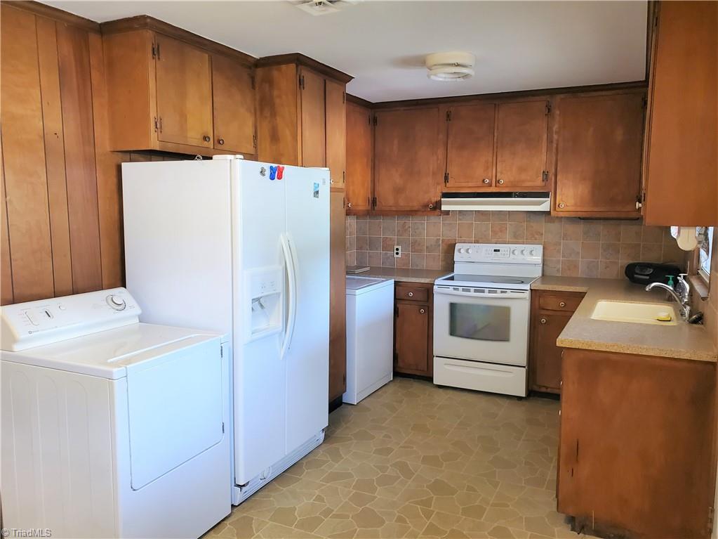 6745 Coltrane Mill Road Greensboro, NC 27406 - Photo 5 of 42