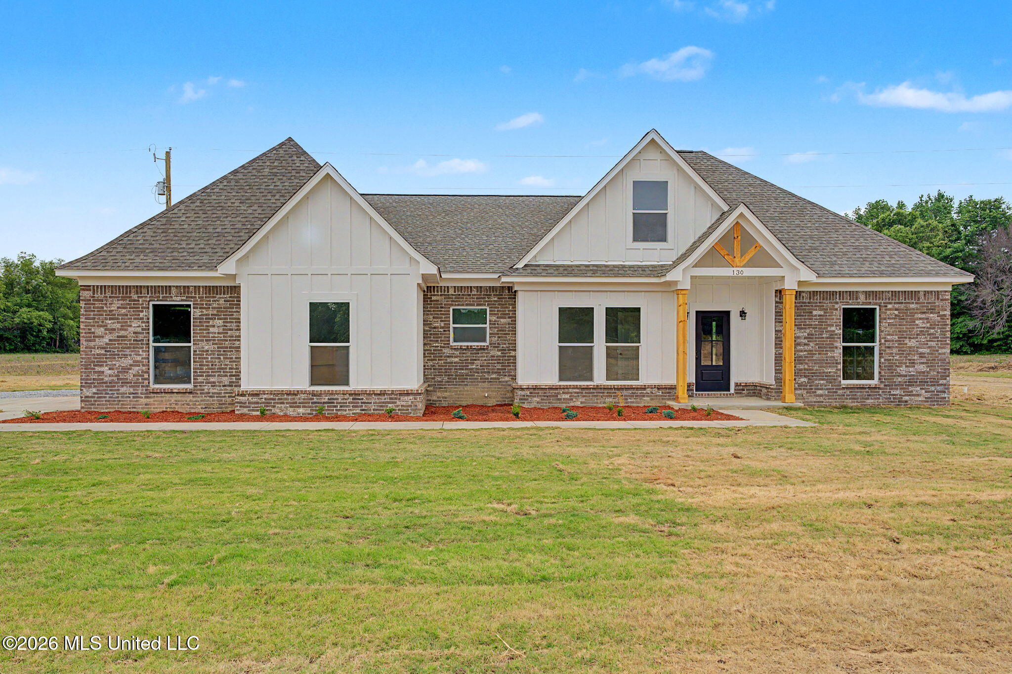 697 Pioneer Village Road Senatobia, MS 38668 - Photo 1 of 1 2-web-or-mls-130 Rowell Rd-1