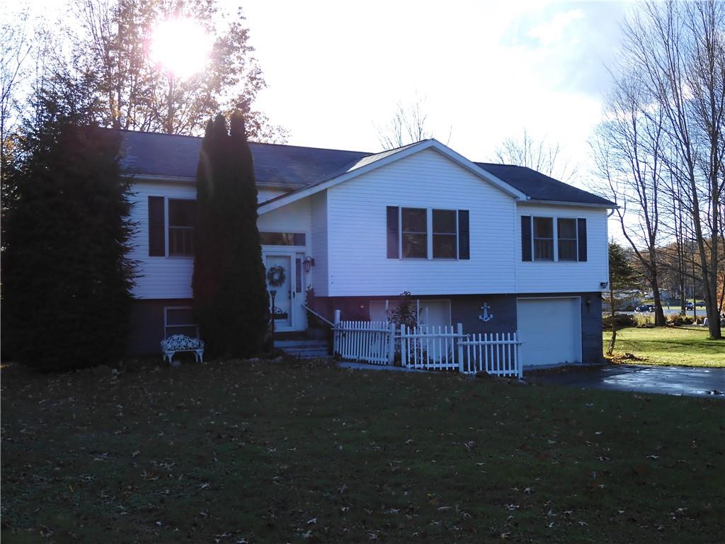 407 Oneida Trail Mercer, PA 16137 - Photo 2 of 25 a view of a house with a yard