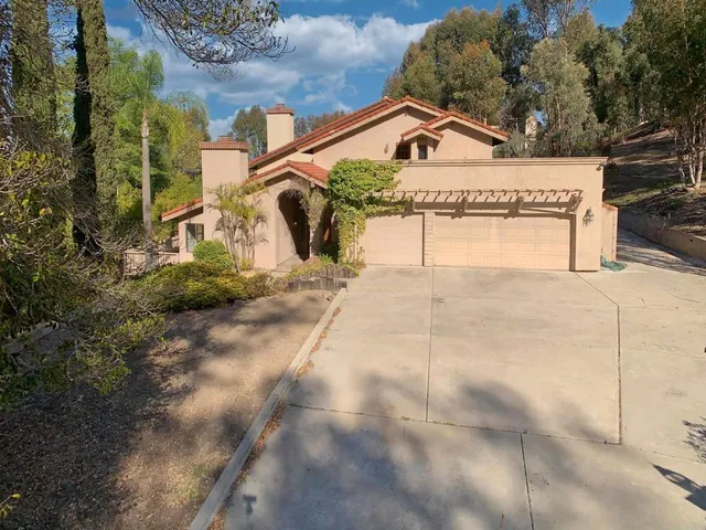 $1,260,000 | 1521 Kimberly Woods Drive, El Cajon, CA 92020