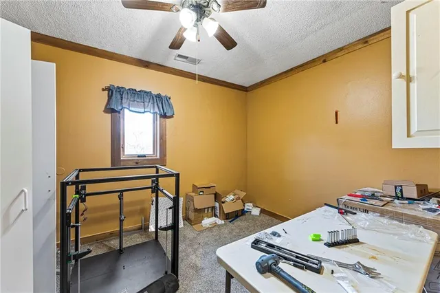 $515,000 | 8046 Southpoint Drive, Camden, MO 64017