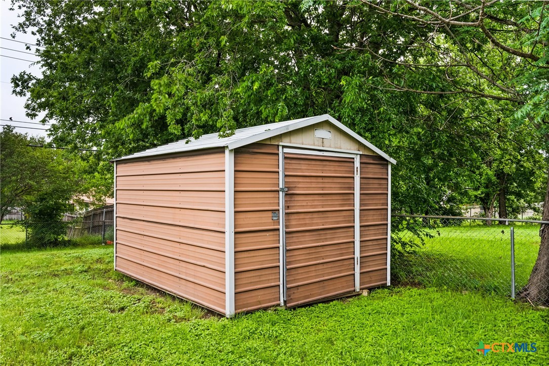 2013 Hinkle Avenue Killeen, TX 76549 - Photo 12 of 13