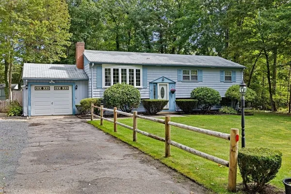 $700,000 | 276 Woodland Drive, Hanover, MA 02339
