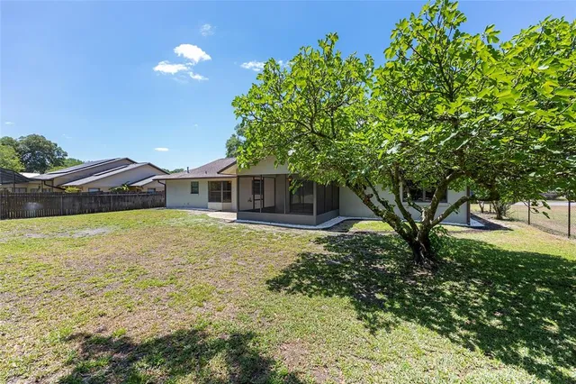 $2,000 | 6057 Southeast 39th Avenue, Ocala, FL 34480