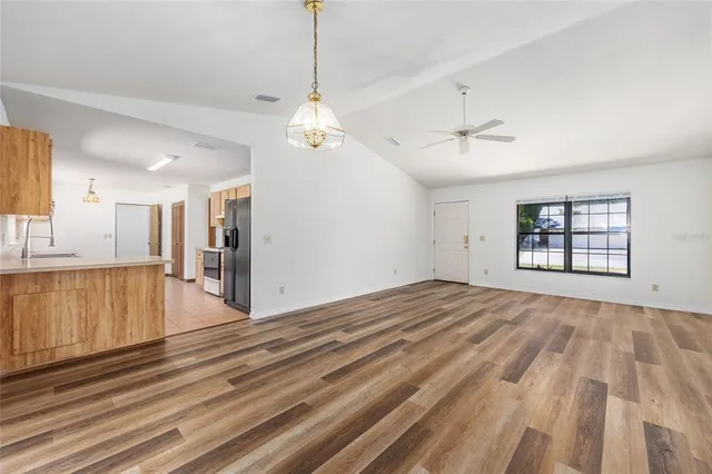 $2,000 | 6057 Southeast 39th Avenue, Ocala, FL 34480