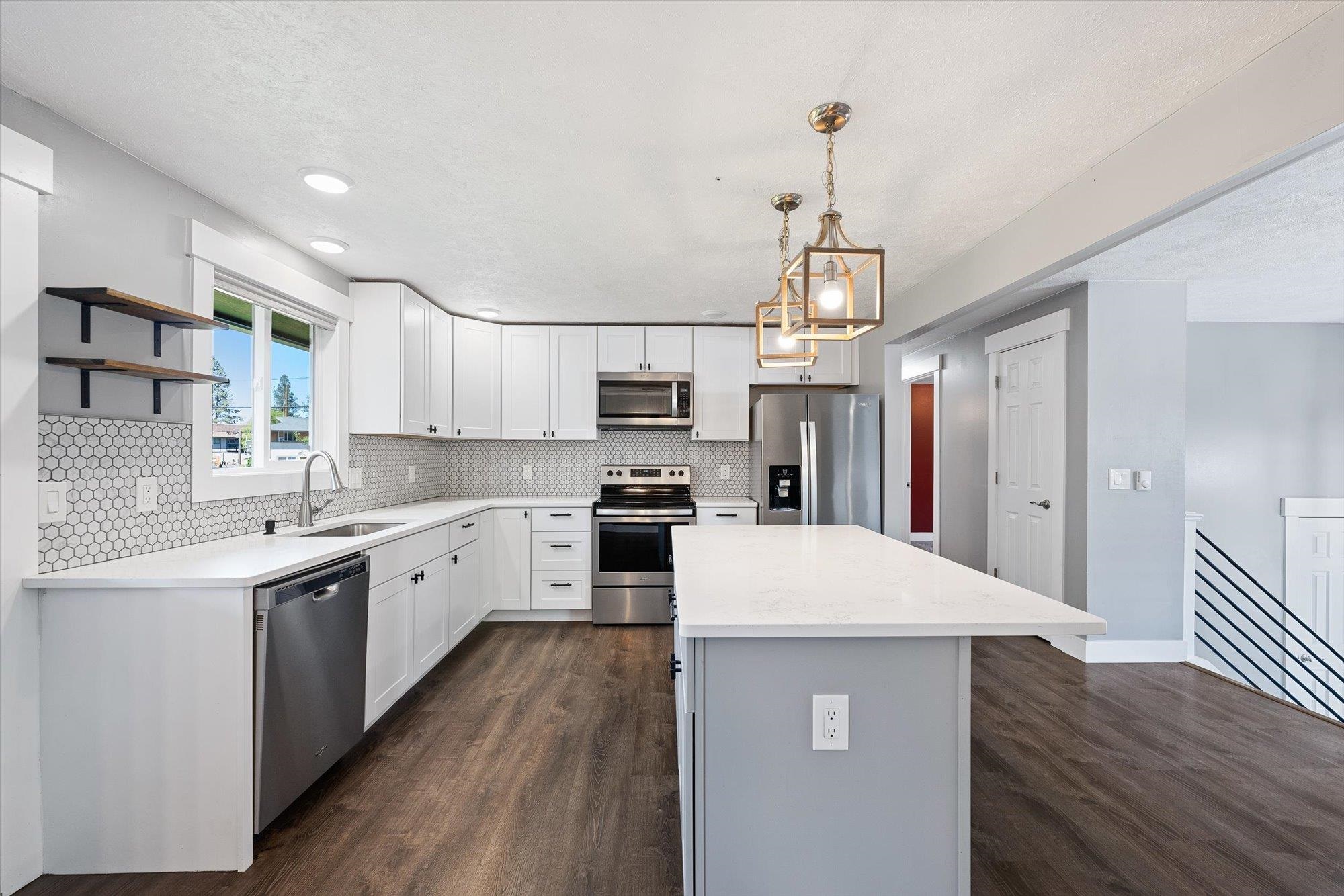 1820 5th Street Cheney, WA 99004 - Photo 5 of 46