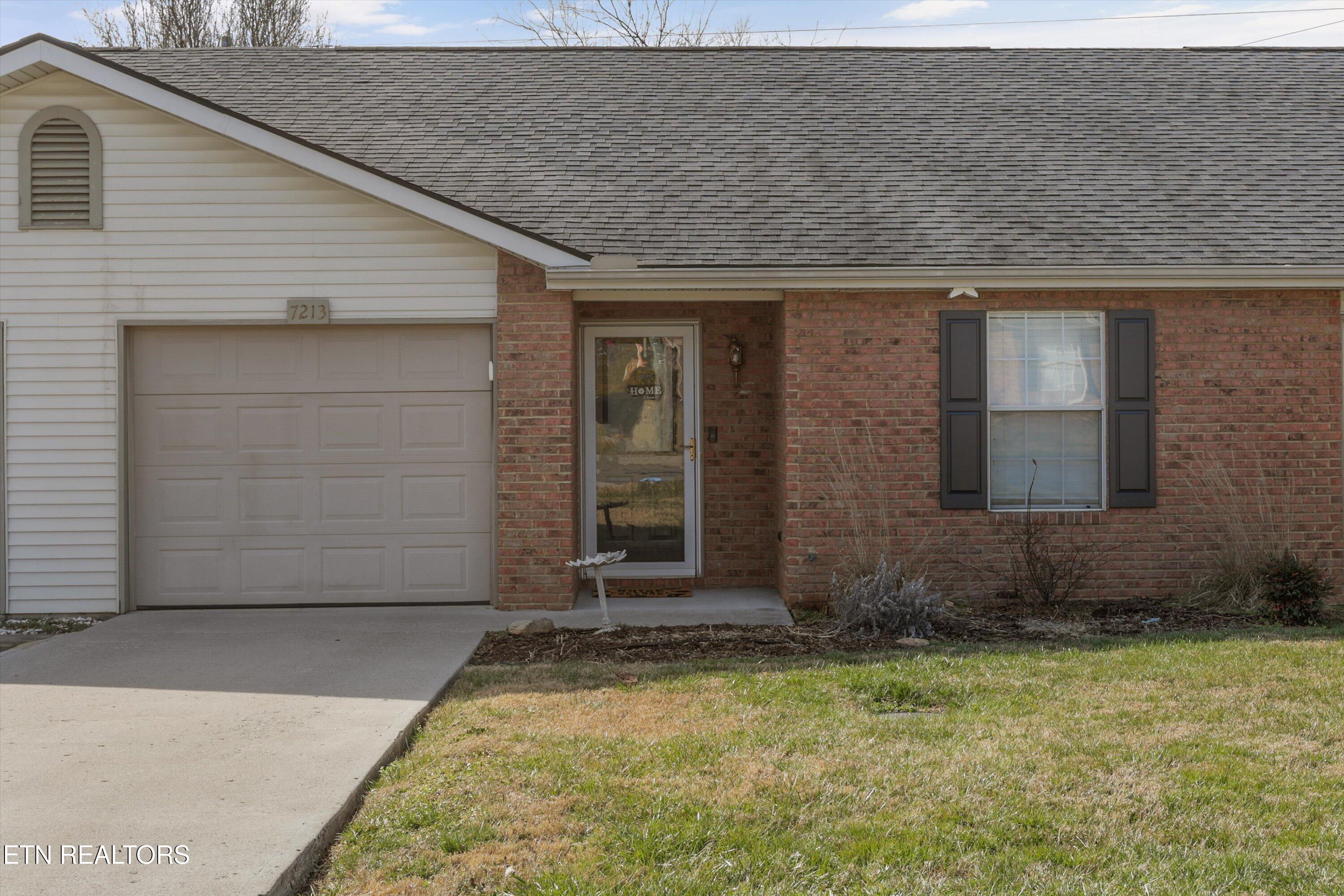 7213 Lyngate Boulevard Powell, TN 37849 - Photo 37 of 39 1 Car Garage
