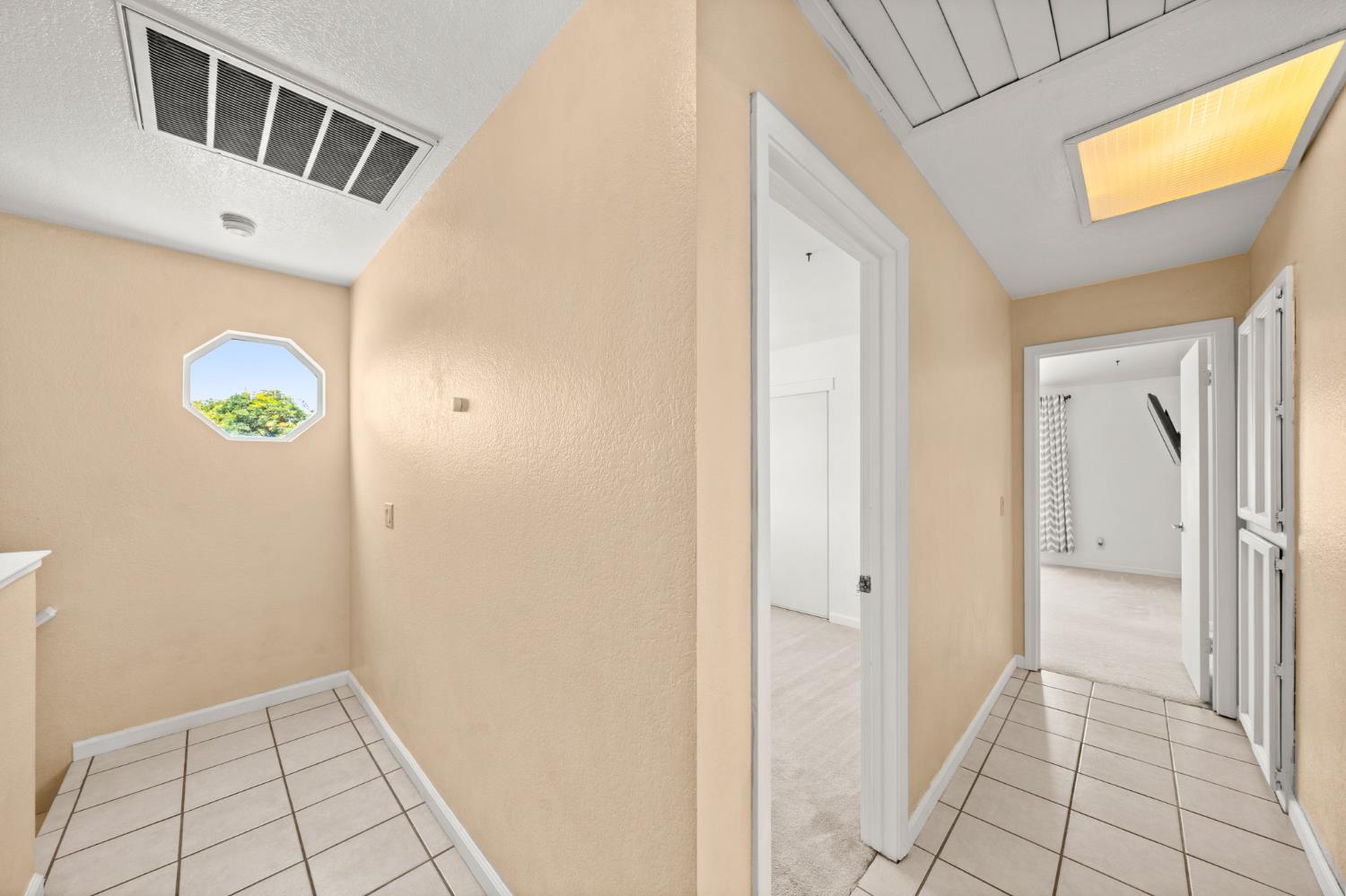 950 Rancho Roble Way Sacramento, CA 95834 - Photo 27 of 55