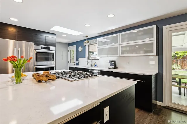 $939,000 | 435 South Olive Way, Denver, CO 80224