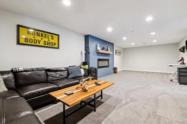 $939,000 | 435 South Olive Way, Denver, CO 80224